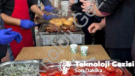 Şuhut Anadolu Lisesi’nden Gazze için hayır çarşısı