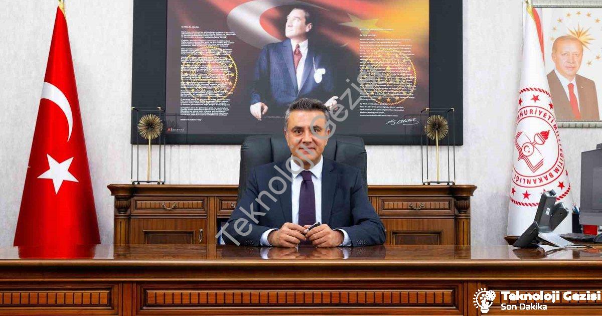 "Denizli'den Anlamlı Mesaj: Öğretmenlik Bir Meslek Değil, Bir Ömürdür" başlıklı haber için fotoreali