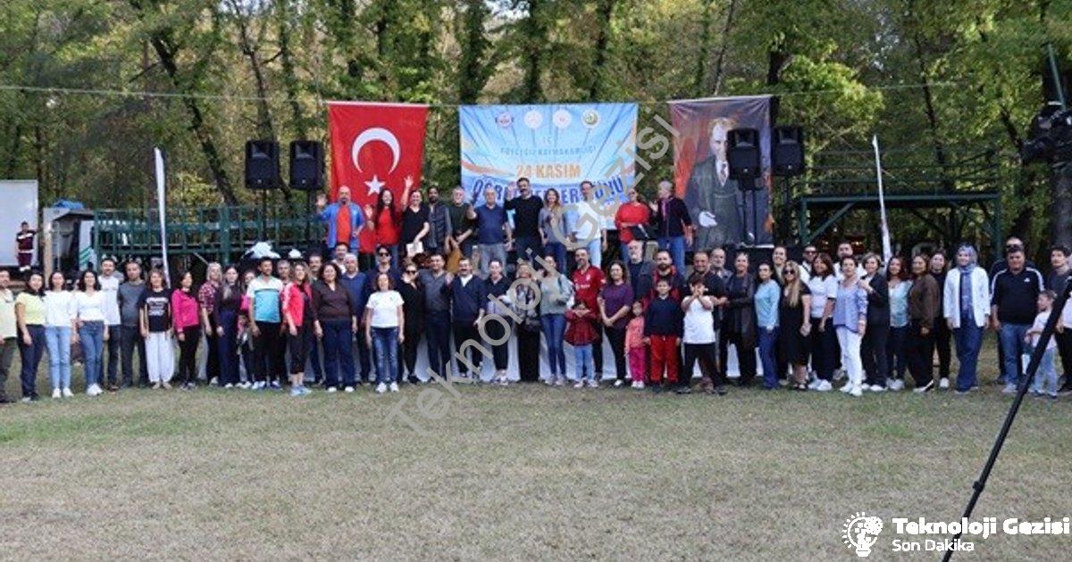 "Köyceğiz'de Öğretmenler Günü Coşkusu: Yarışmalar ve Müzik Ziyafeti" başlıklı haber için fotorealist