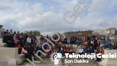 AFAD gönüllüleri Stratonikeia’da tarihle buluştu