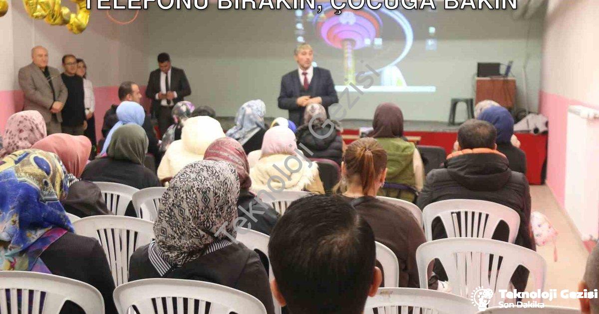 "İl Müdürü Yılmaz'dan Velilere Sert Uyarı: Telefonu Bırakın, Çocuğa Bakın" başlıklı haber için fotor