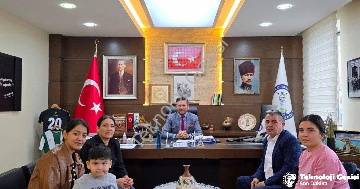 "Tavas Belediye Başkanı Tatık'tan DMD Savaşçısı Mehmet'e Destek Çağrısı" başlıklı haber için fotorea