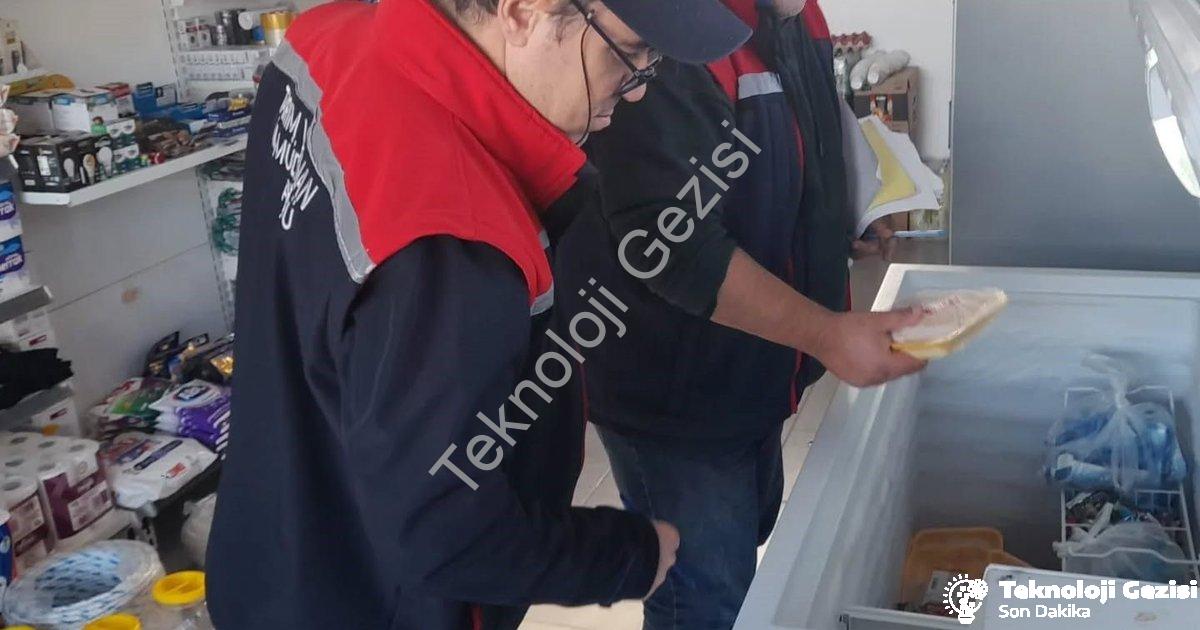 "Koçarlı'da Gıda Güvenliği Seferberliği: Riskli Ürünler Mercek Altında" başlıklı haber için fotoreal